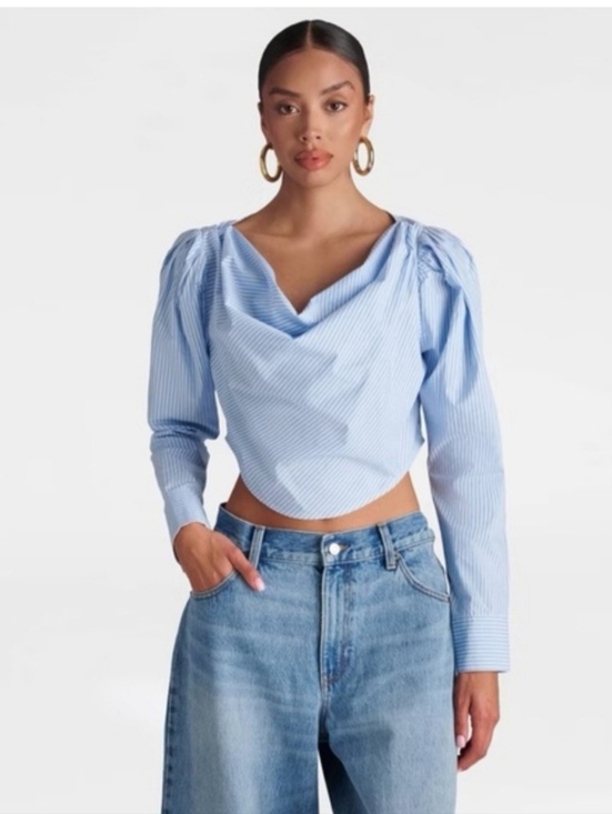 KBB by KAHLANA Tops - KBB by KAHLANA Women's 'The Balloon Cropped Top Blue/White Striped Size S